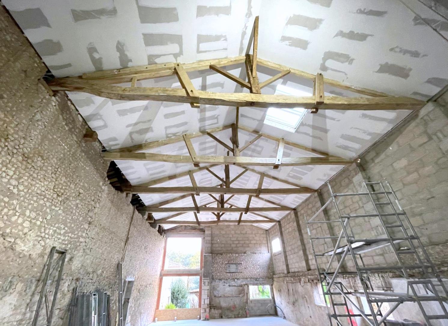 rehabilitation grange isolation electricité placo - baignes